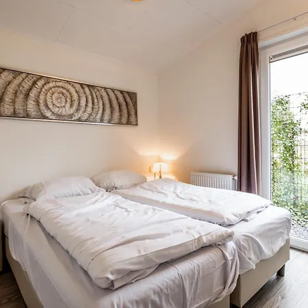 Курортный комплекс Ravenbosch - Fireplace Garden Shed Sauna Cadier en Keer