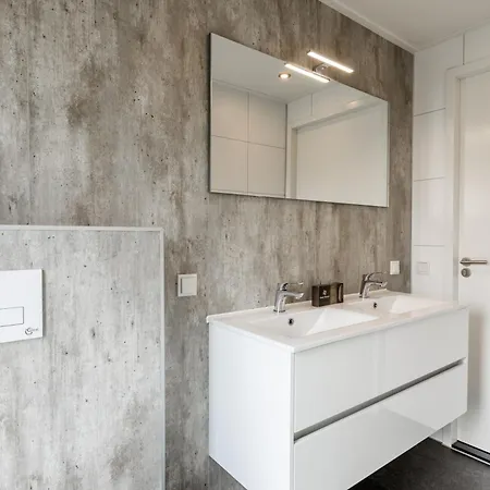 Курортный комплекс Ravenbosch - Fireplace Garden Shed Sauna *